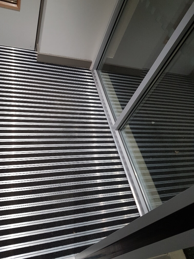 Land Rover Moves Over As Most Rugged On The Block